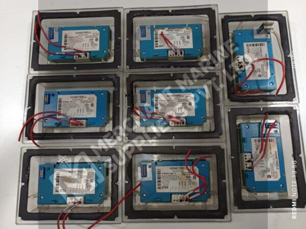 Honeywell RM7838 C 1004 Burner Control S7800A1001 With Keyboard display module